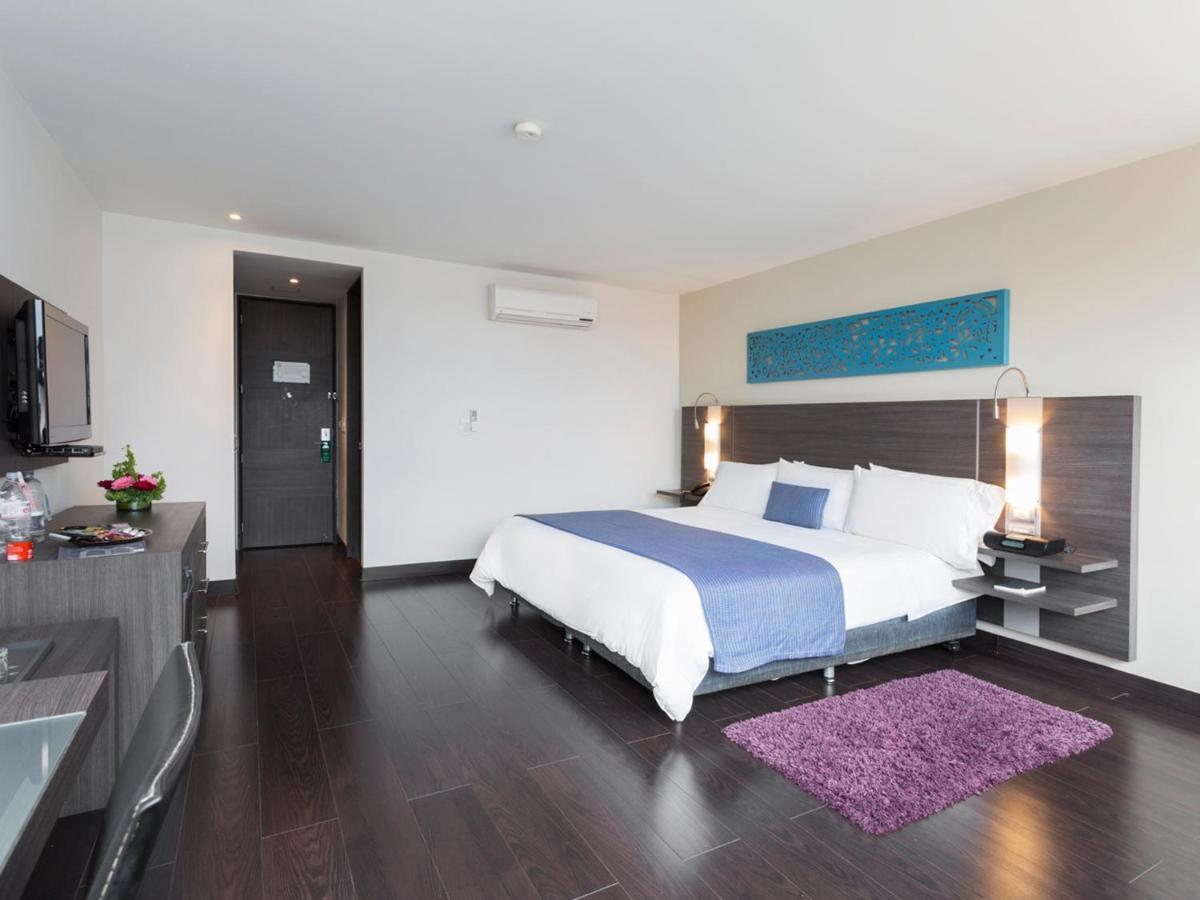 Hotel Bh El Poblado Medellín Eksteriør billede