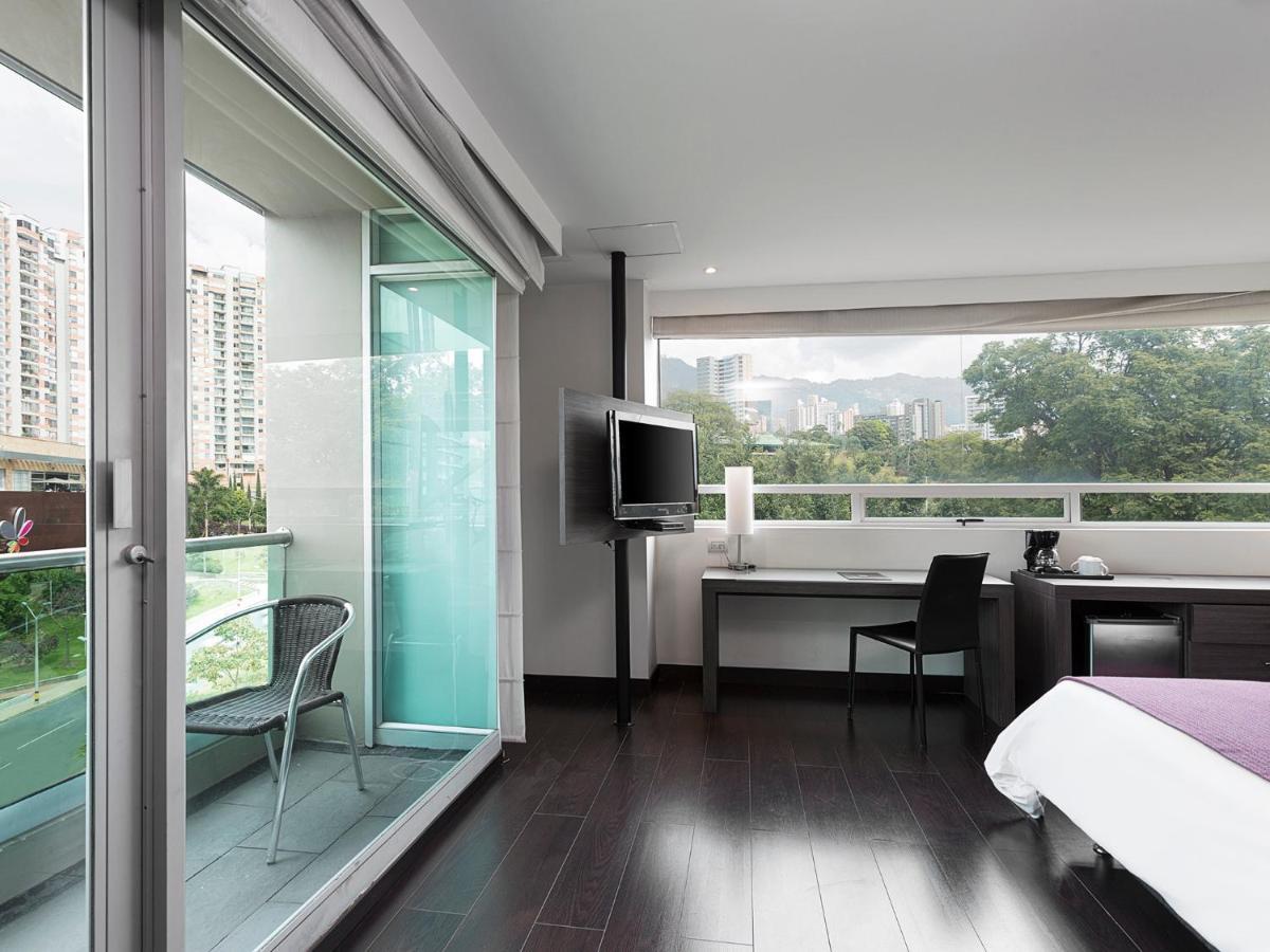 Hotel Bh El Poblado Medellín Eksteriør billede
