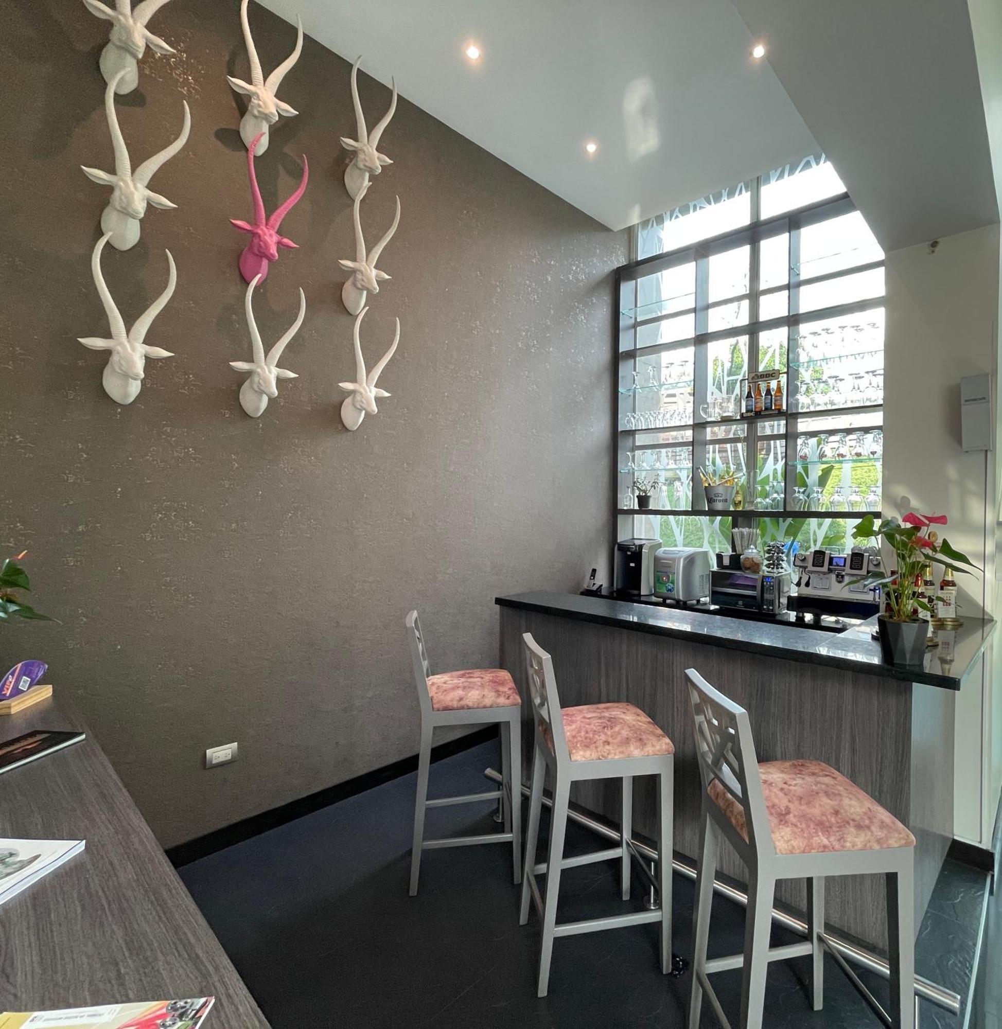 Hotel Bh El Poblado Medellín Eksteriør billede